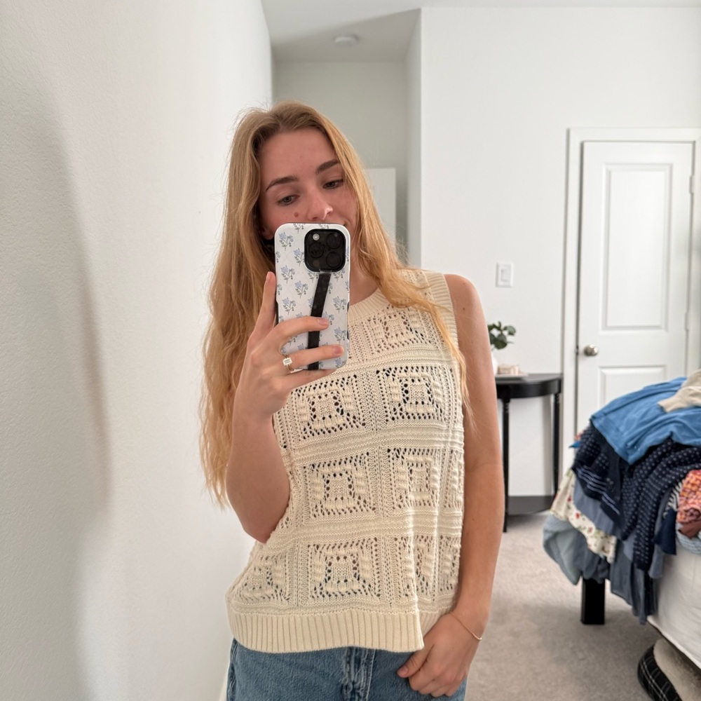 Elodie Cream Knit Tank Top Medium - Picture 4 of 4